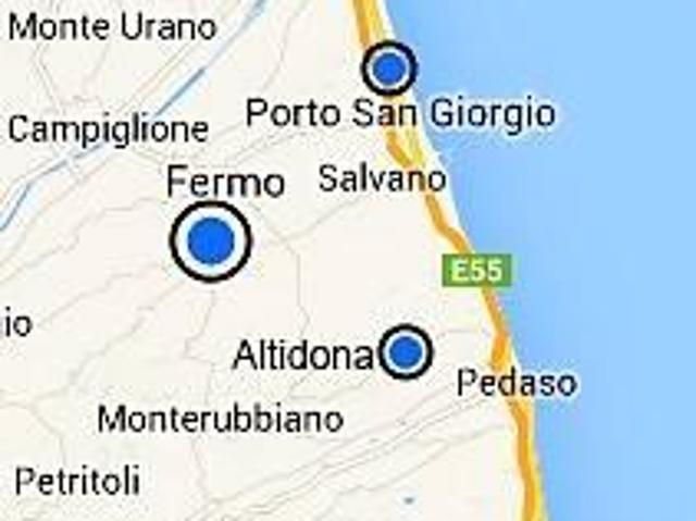 Capannone in vendita a Marche, Fermo