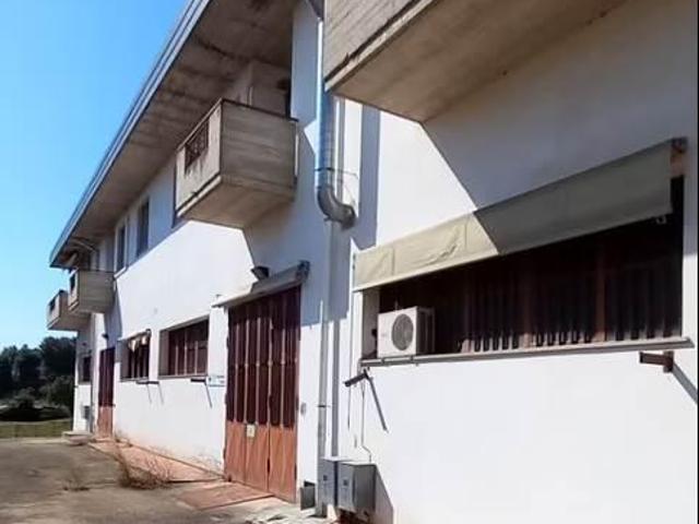 Capannone in vendita a Figline e Incisa Valdarno, Incisa Val D'arno
