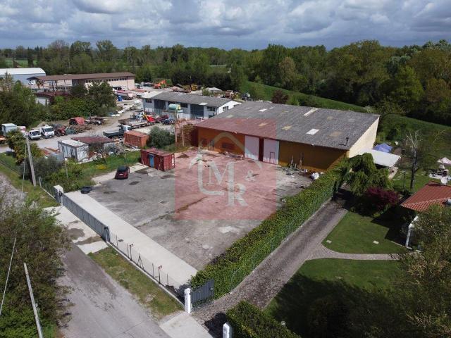 Capannone in vendita a Terzo Di Aquileia, Friuli-Venezia Giulia