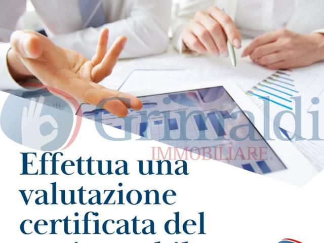 Capannone in vendita a Foligno, Umbria