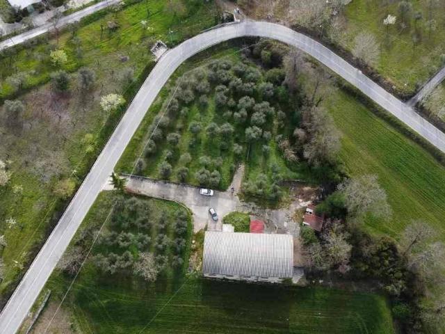 Capannone in vendita a Terre dell’Ufita, Fontanarosa