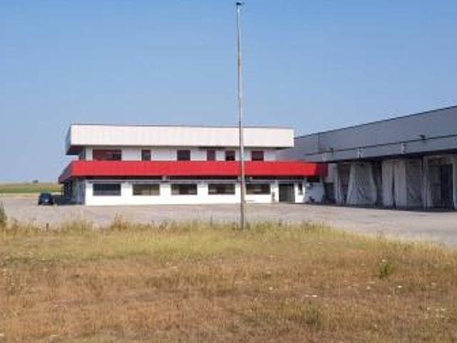 Capannone in vendita a Bassa Reggiana, Re