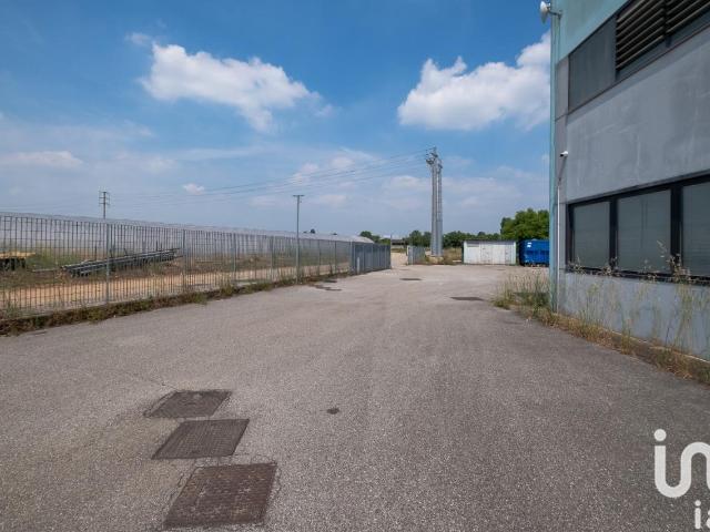 Capannone in vendita a Guidizzolo, Lombardia