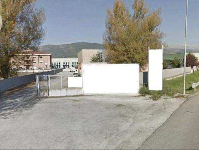 Capannone in vendita a Aquilio, Tornimparte