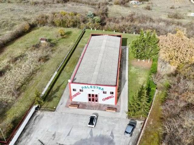 Capannone in vendita a Coppito, L'Aquila