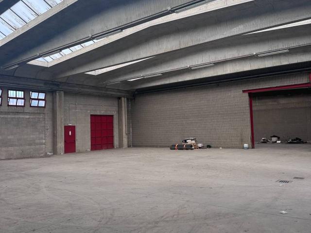 Capannone in vendita a Lentate Sul Seveso, Lombardia