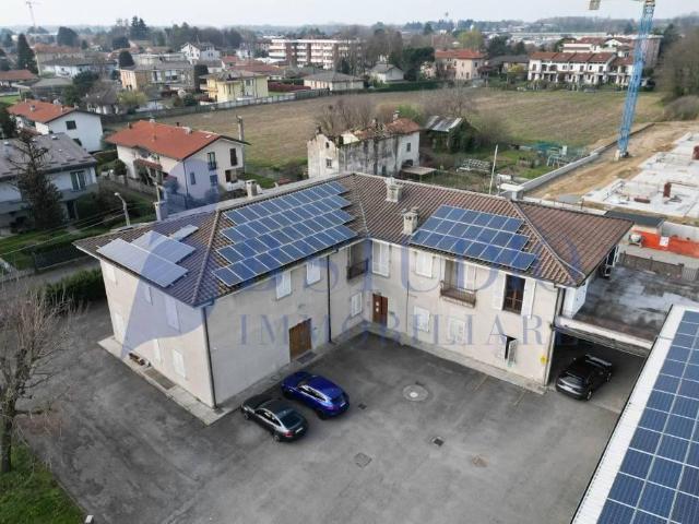 Capannone in vendita a Lentate Sul Seveso, Lombardia
