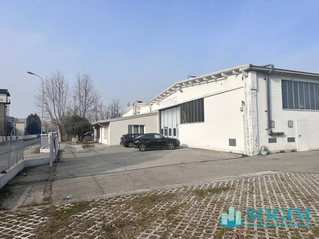 Capannone in vendita a Birago, Lentate Sul Seveso