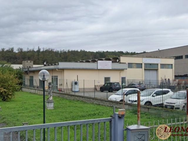 Capannone in vendita a Unione di comuni Montana Lunigiana, Licciana Nardi