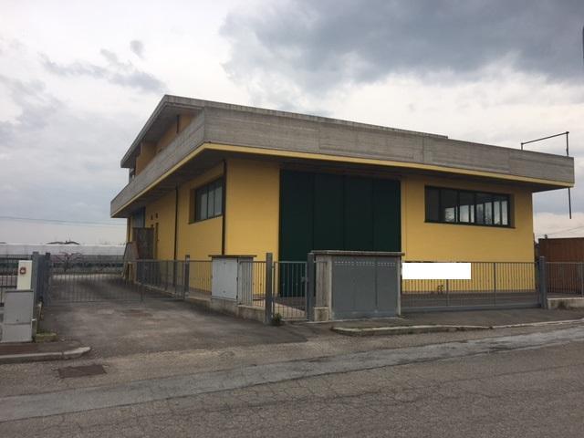 Capannone in vendita a Longiano, Reggio Emilia