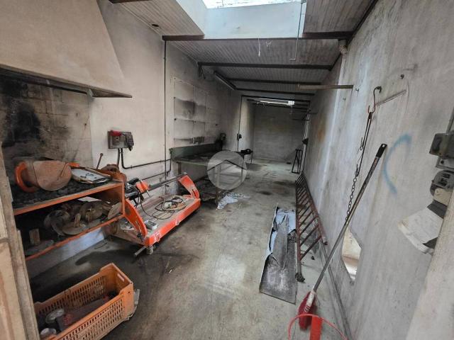 Capannone in vendita a Unione dei comuni della Bassa Romagna, Lugo