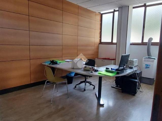 Capannone in vendita a Comunità montana della valle Trompia, Lumezzane
