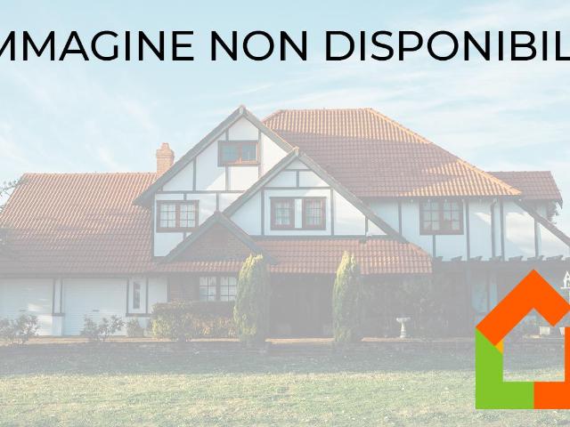 Capannone in vendita a Faibano di Marigliano, Marigliano