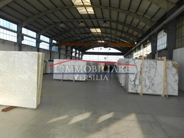 Capannone in vendita a Rinchiostra, Marina Di Massa