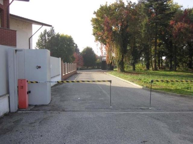 Capannone in vendita a Mede, Lombardia