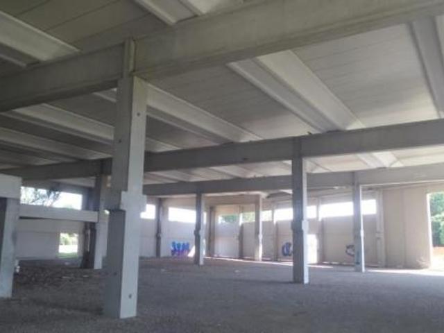 Capannone in vendita a Unione Comuni Modenesi Area Nord, Mirandola