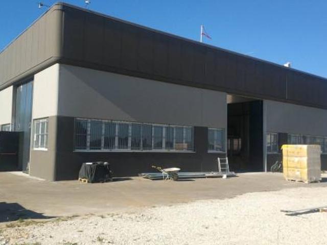 Capannone in vendita a Unione Comuni Modenesi Area Nord, Mirandola