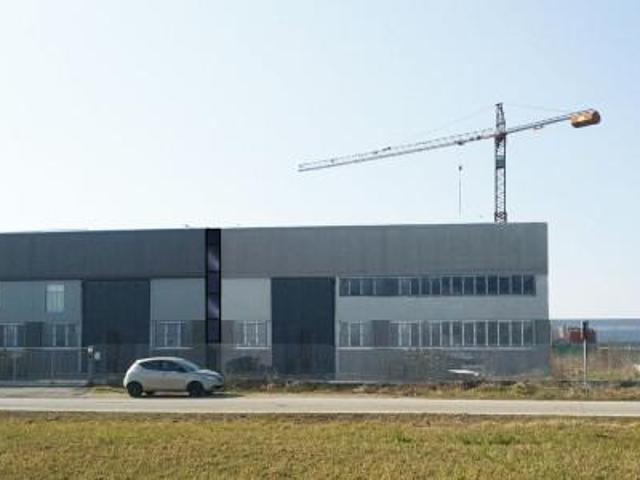 Capannone in vendita a Unione Comuni Modenesi Area Nord, Mirandola