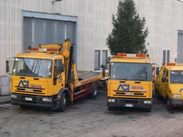Capannone in vendita a Tre Olmi, Modena
