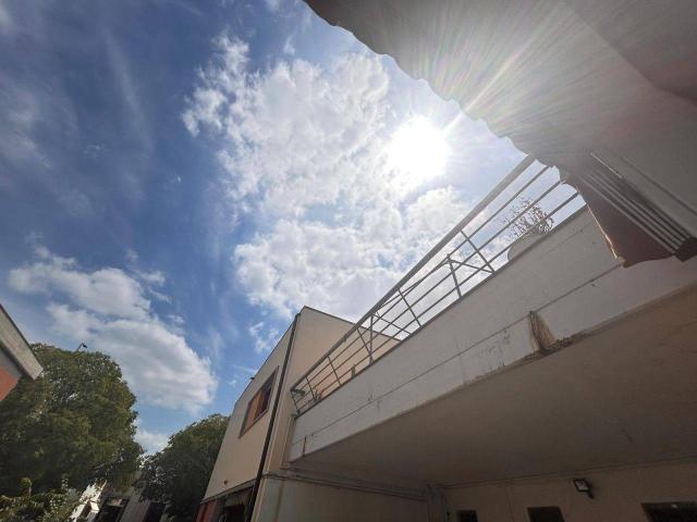 Capannone in vendita a Centro Storico, Modena