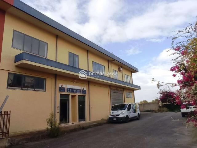 Capannone in vendita a Sacro Cuore, Marina Di Modica