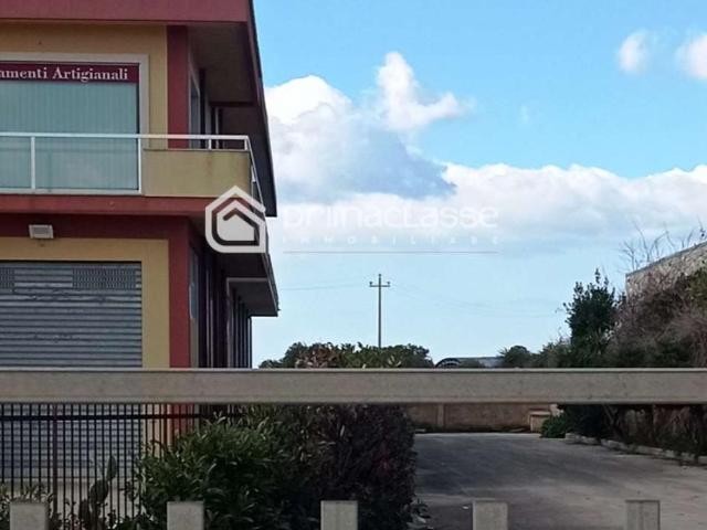 Capannone in vendita a Sacro Cuore, Marina Di Modica
