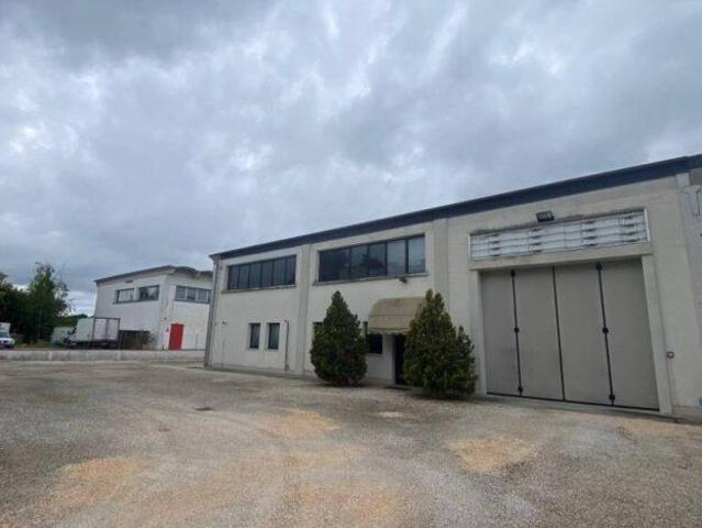 Capannone in vendita a Olme, Mogliano Veneto