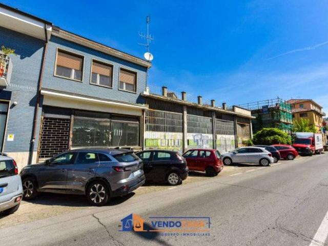 Capannone in vendita a Borgo Navile, Moncalieri