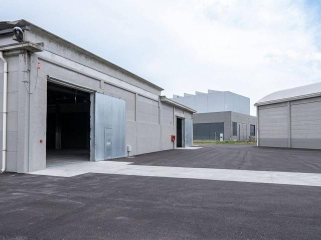 Capannone in vendita a Monfalcone, Friuli-Venezia Giulia