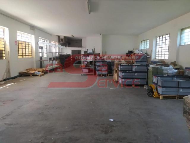 Capannone in vendita a Pozzarello, Montevettolini