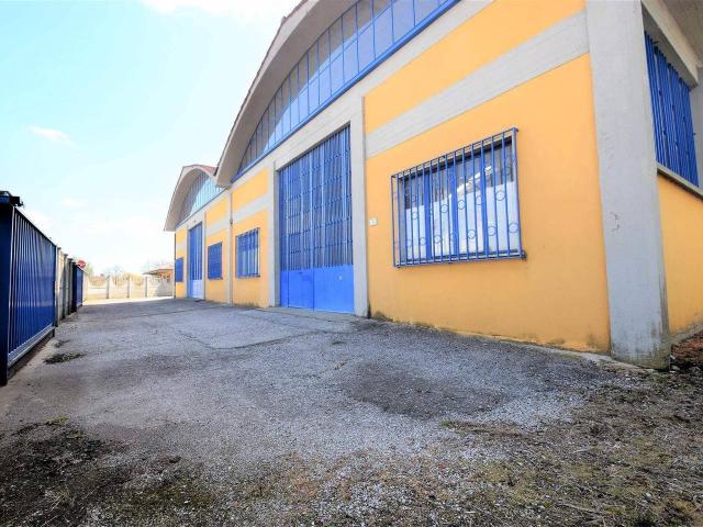 Capannone in vendita a Pozzarello, Montevettolini