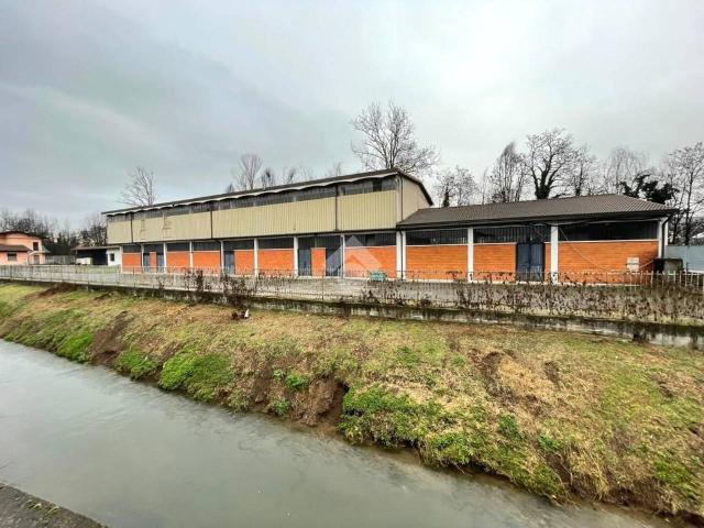 Capannone in vendita a Montirone, Lombardia