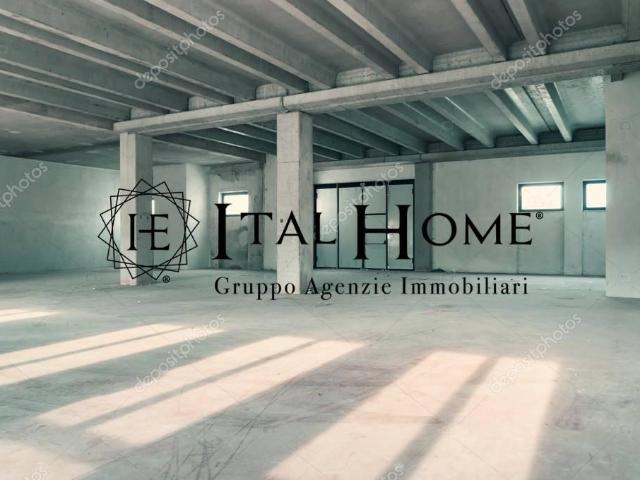 Capannone in vendita a Sant'Albino, Monza