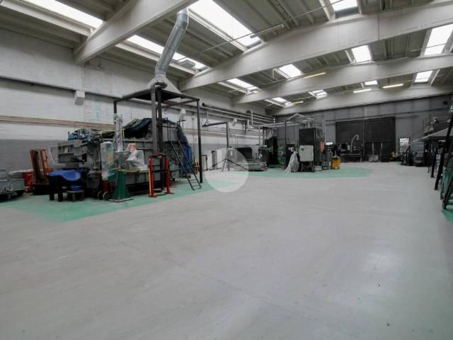 Capannone in vendita a Zona Industriale Est, Mornico al Serio
