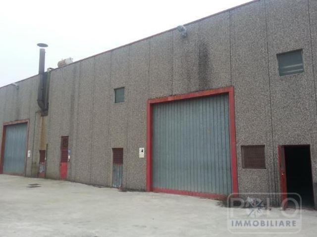 Capannone in vendita a Mornico Al Serio, Lombardia