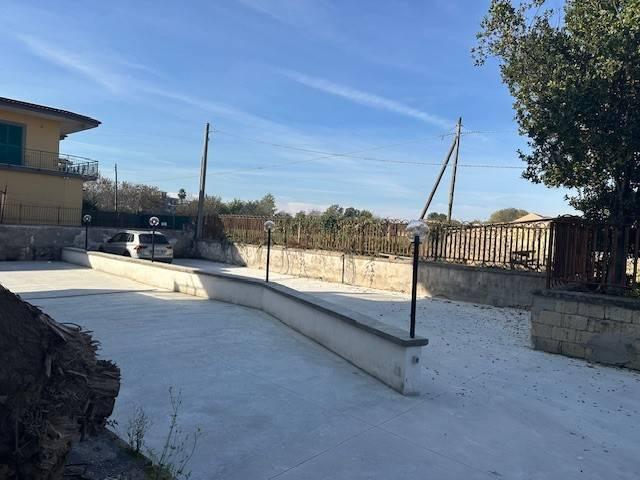 Capannone in vendita a Masseria Epitaffio, Mugnano Di Napoli