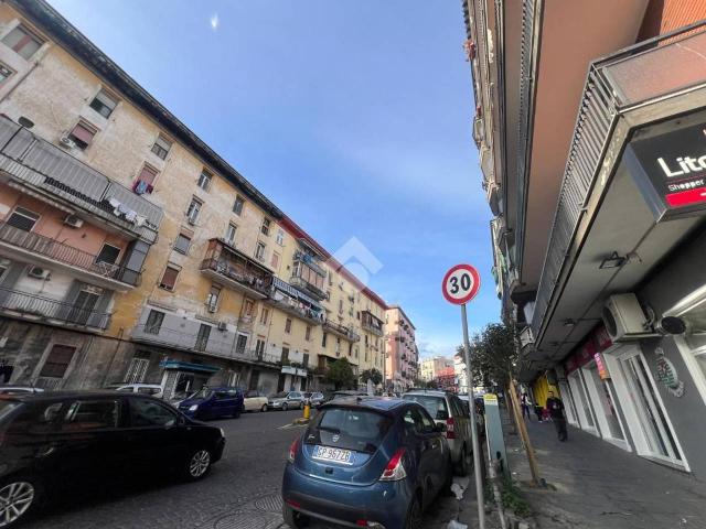 Capannone in vendita a Municipalità 3, Campania