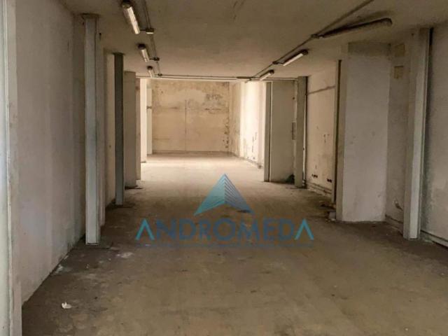 Palazzo in vendita a Capodichino, Napola