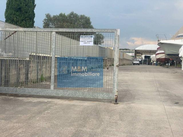 Capannone in vendita a Tre Cancelli, Roma Capitale