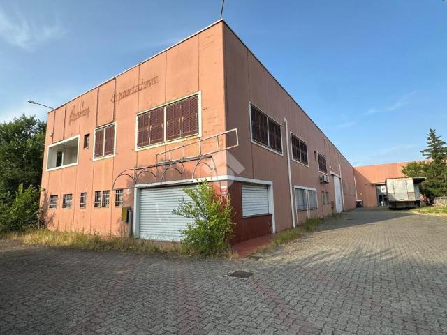 Capannone in vendita a Piemonte, Alessandria