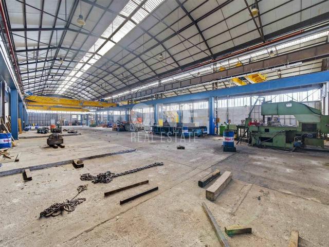 Capannone in vendita a Locate Triulzi, Lombardia