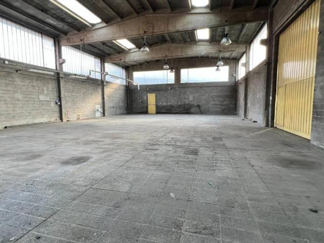 Capannone in vendita a Zona Omogenea Milano Nord, Paderno Dugnano