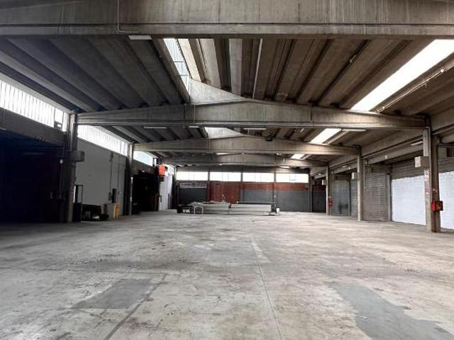 Capannone in vendita a Zona Omogenea Milano Nord, Paderno Dugnano