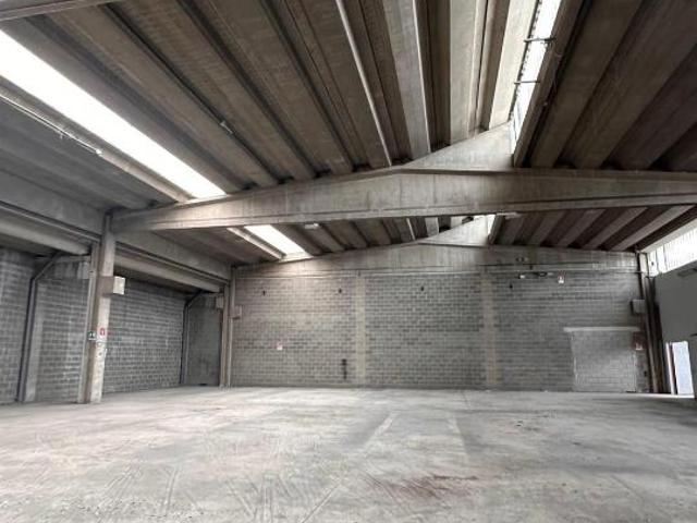 Capannone in vendita a Zona Omogenea Milano Nord, Paderno Dugnano