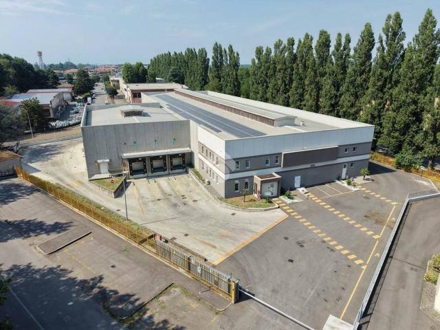 Capannone in vendita a Pantigliate, Lombardia