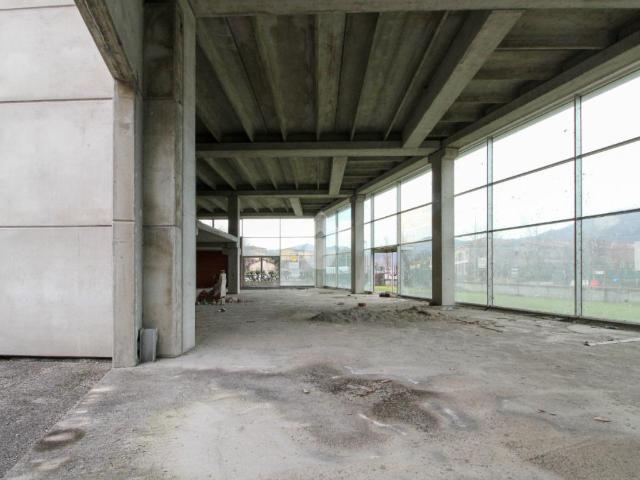 Capannone in vendita a Paratico, Lombardia