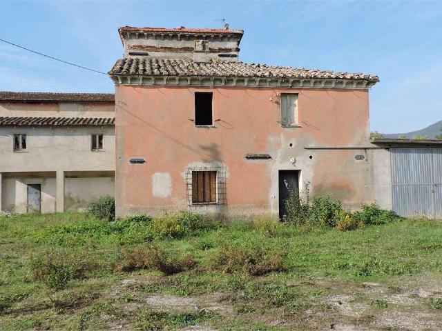Capannone in vendita a Cenerente, Umbria