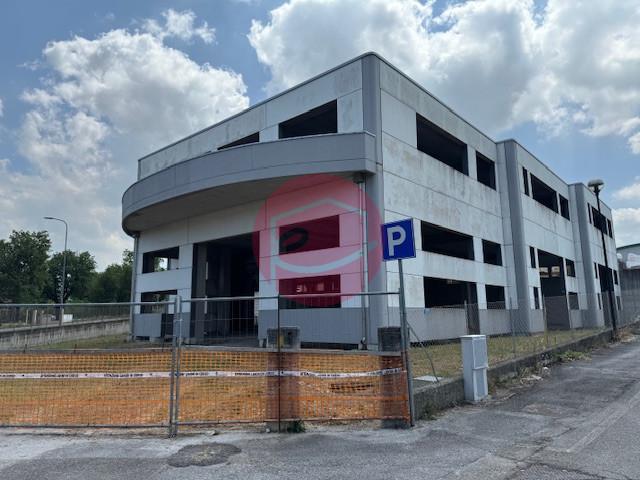 Capannone in vendita a Unione di comuni Valmarecchia, Torriana