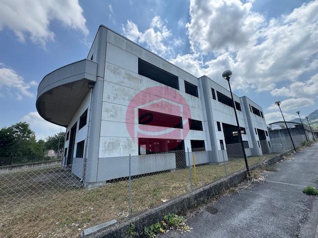 Capannone in vendita a Unione di comuni Valmarecchia, Torriana