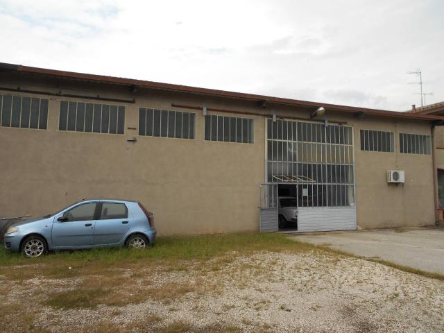 Capannone in vendita a Portomaggiore, Reggio Emilia